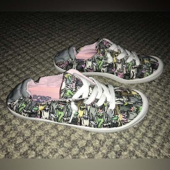 EUC! BOBS from SKECHERS Beach Bingo - Kitten Bitten Sneakers size 7, 7.5 - Picture 3 of 8